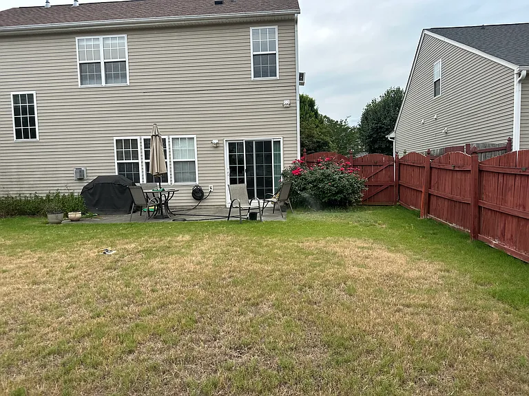 404 Treybrooke Dr — Photo 7