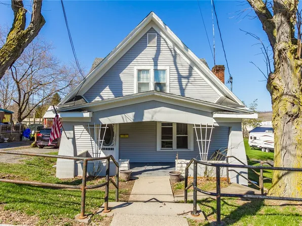 137 Brown St, Penn Yan, NY 14527