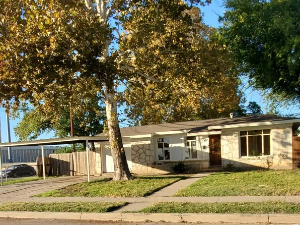 667 Freiling, San Antonio, TX 78213