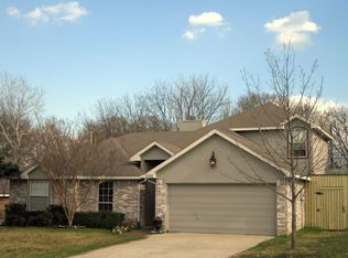 1510 Knob Hill Dr, Garland, TX 75043