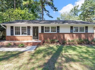 1420 Pineview Dr, Garner, NC 27529