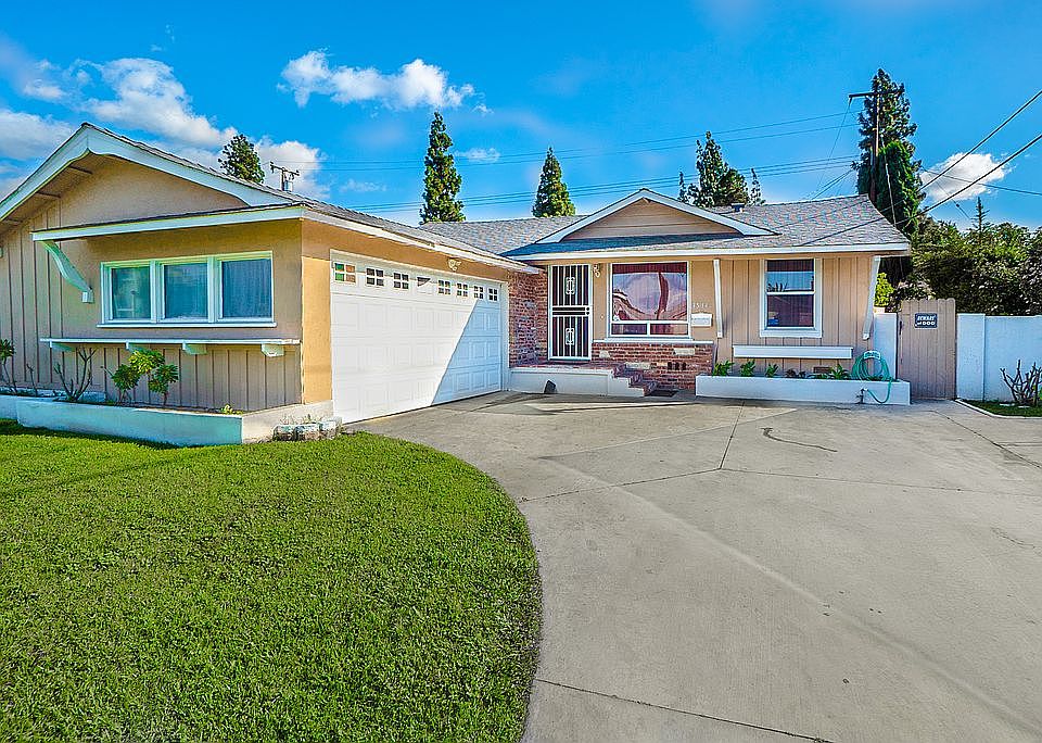 1st image of 3534 Monica Ave