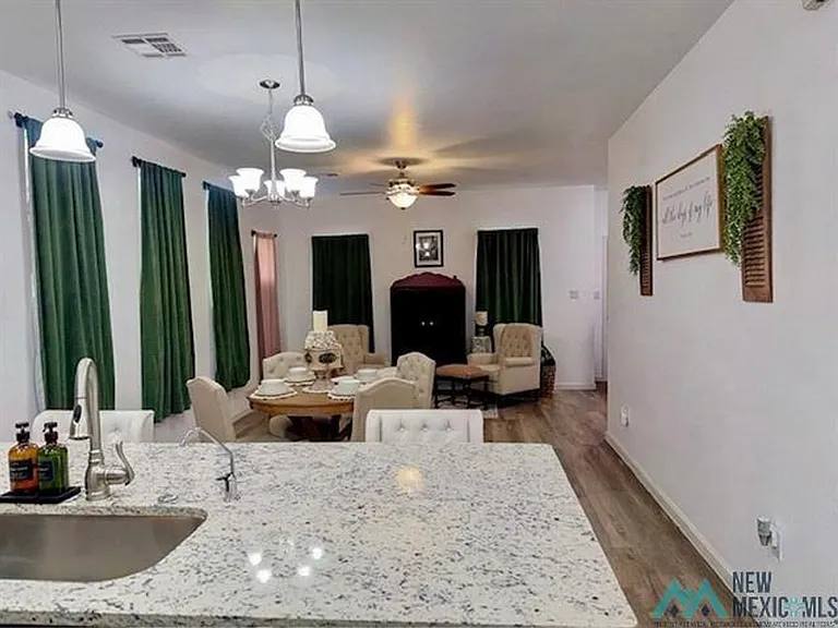 707 Santa Fe Trl W — Photo 7