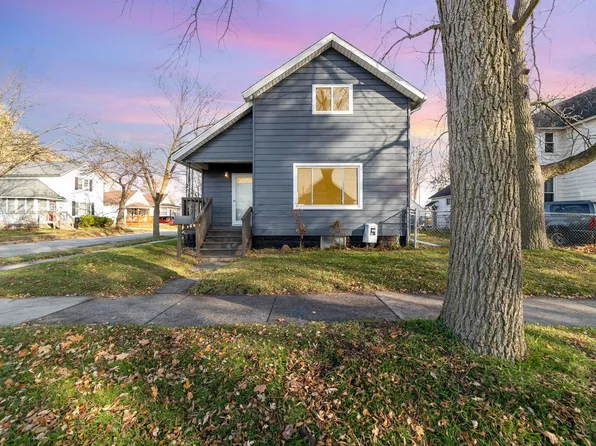 1201 Stanton St, Bay City, MI 48708