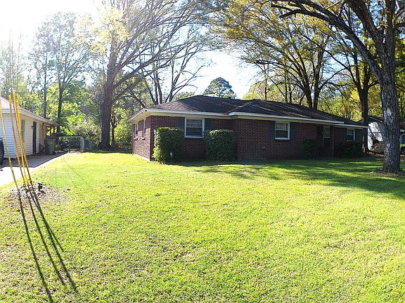 3rd image of 3622 Audubon Rd