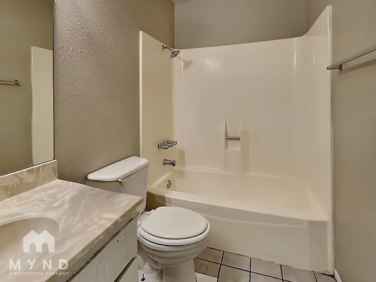 8343 N 59th Dr — Photo 14