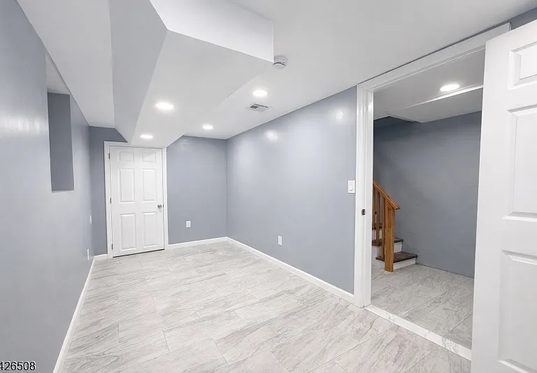 411 S 16th St #1 — Photo 33