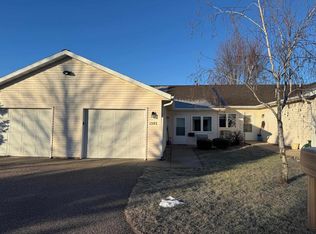 1303 15th St, Baraboo, WI 53913