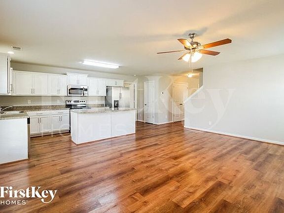 2nd image of 219 Taylors Landing Ave
