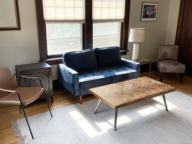 Ashland & Laurel Apartments — Photo 3