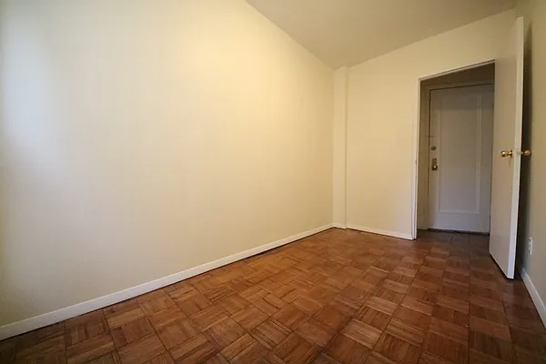 Rented by (Legacy) NY Quality Living Uptown | media 28