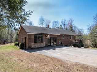 21 Howland Hill Rd, Belgrade, ME 04917