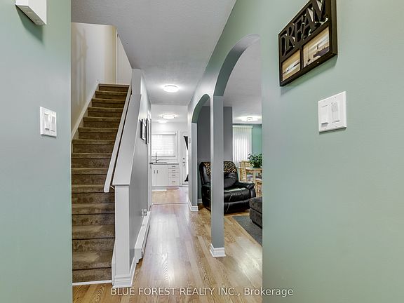 3rd image of 166 Southdale Rd W #54