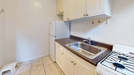 Rented by Bond New York