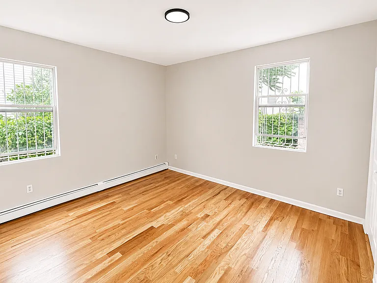 90-92 Willoughby St #2L — Photo 6