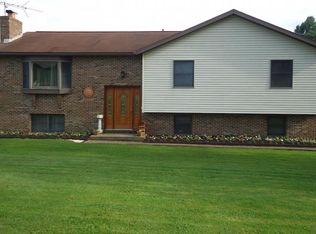 59 Douglas St, Commodore, PA 15729