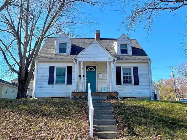 708 N Buchanan St, Maryville, MO 64468