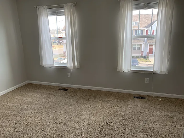 1113 Ransom Way — Photo 5