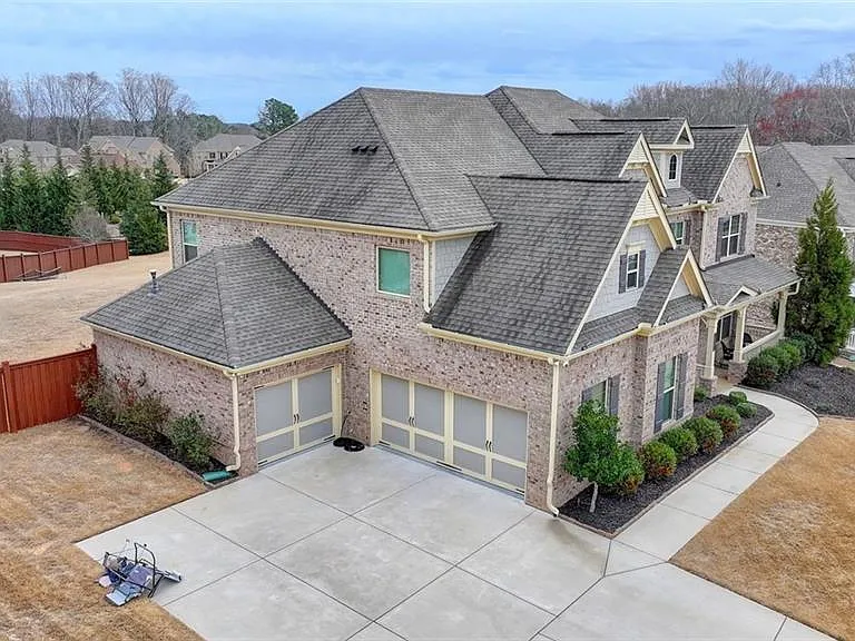 5525 Nesmith Ct — Photo 40