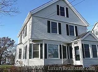 65 Carroll Ave, Newport, RI 02840