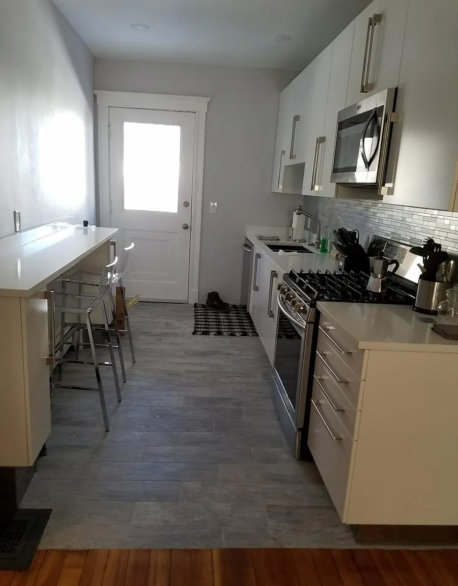 9 Dexter St — Photo 1