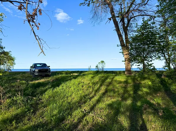 7241 Us Highway 169, Garrison, MN 56450