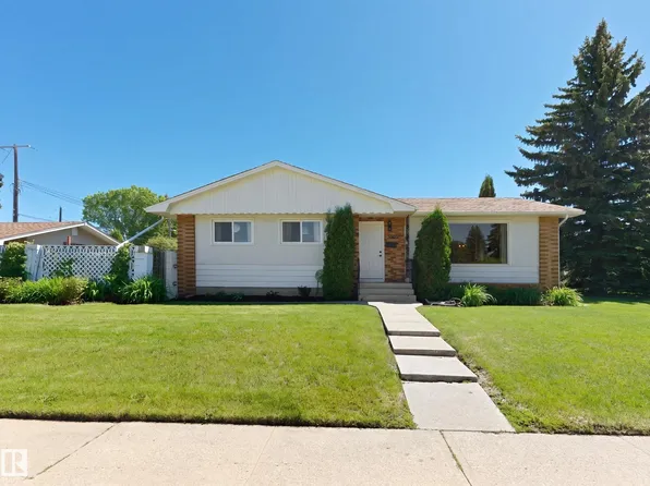 8603 73rd St NW, Edmonton, AB T6B 1Z9