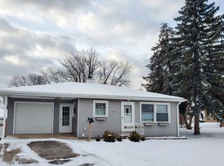 17 W Naperville Rd, Westmont, IL 60559