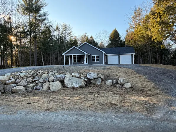 90 Woods Road, West Gardiner, ME 04345