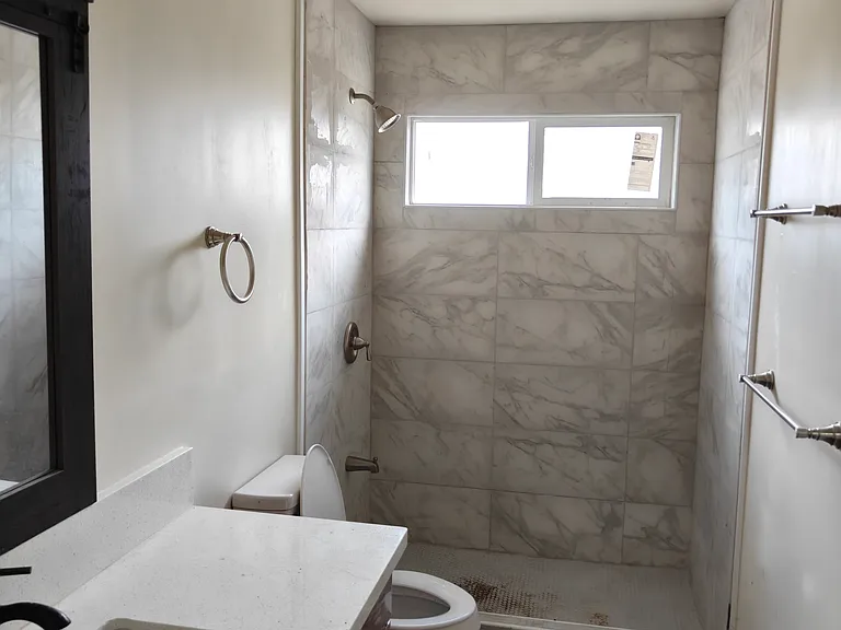 720 Kunawai Ln #5 — Photo 3