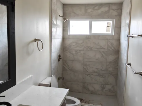 94-1213 Kaniau Pl #G, Waipahu, HI 96797