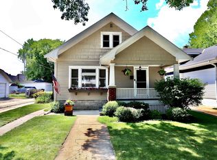 1532 Westlawn Ave, Racine, WI 53405
