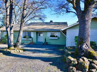 270 Skycrest Dr, Ashland, OR