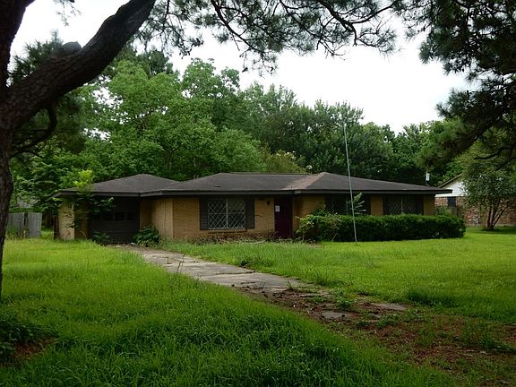 3rd image of 5313 Sycamore Dr
