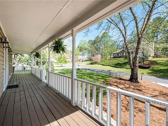 2nd image of 2658 Forest Way NE