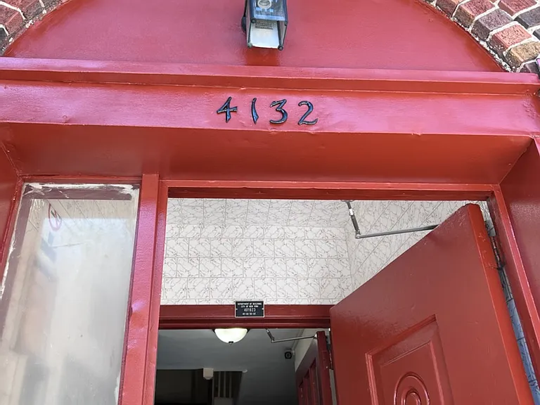 41-32 53rd St #6 — Photo 8