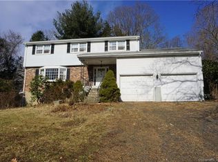 20 School House Ln, East Hampton, CT 06424