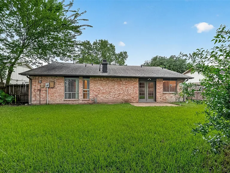 16451 Cavendish Dr — Photo 30