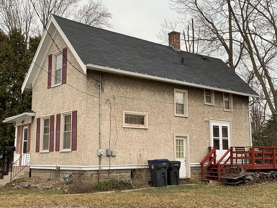 2nd image of 249 Waverly Pl