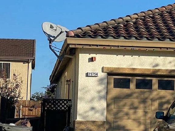 2nd image of 25754 Gable Ct