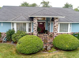 1845 Laurelwood Pl, Fortuna, CA 95540