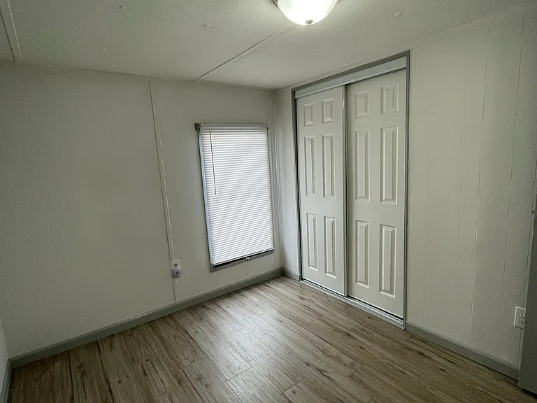 2860 N Sand Lake Rd — Photo 8