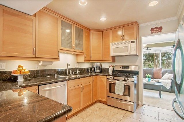 1st image of 9706 Aviary Dr