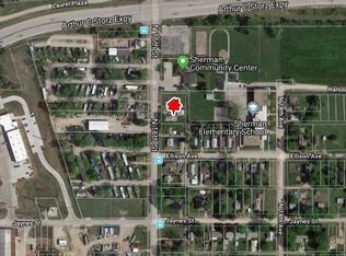 5615 N 16th St, Omaha, NE 68110