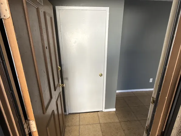 836 E Main St, San Jacinto, CA 92583