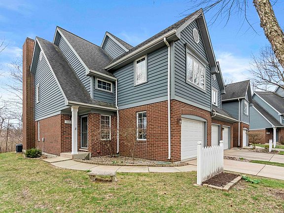 2nd image of 10933 Beacon Ct