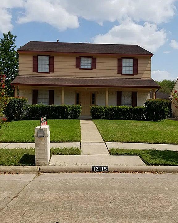 1st image of 12115 Arrowhead Glen Dr