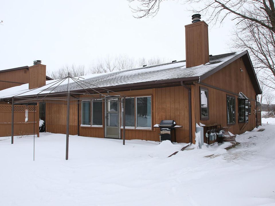 1st image of 2300 Country Club Dr Unit 12