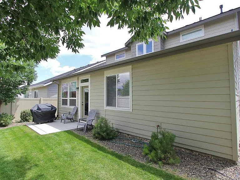 3316 E Girdner Dr — Photo 27