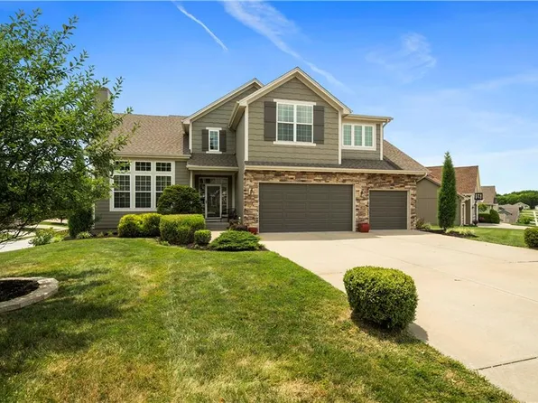 8311 NW 74th St, Kansas City, MO 64152